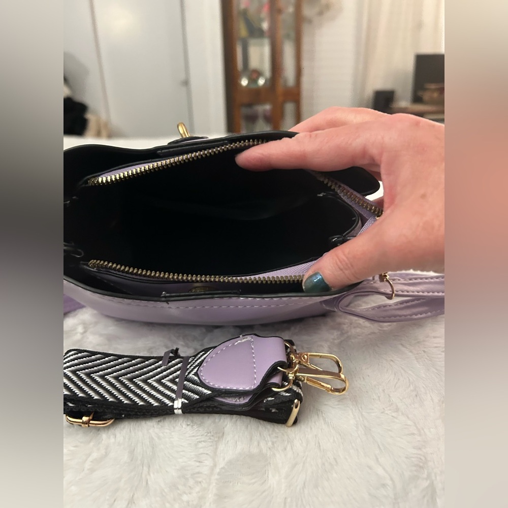 Lavender Crossbody Bag with Butterfly Charm - small & cute! Check the back - Picture 6 of 7